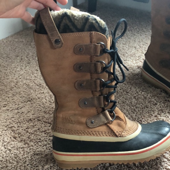 Sorel winter waterproof boots - Picture 2 of 8